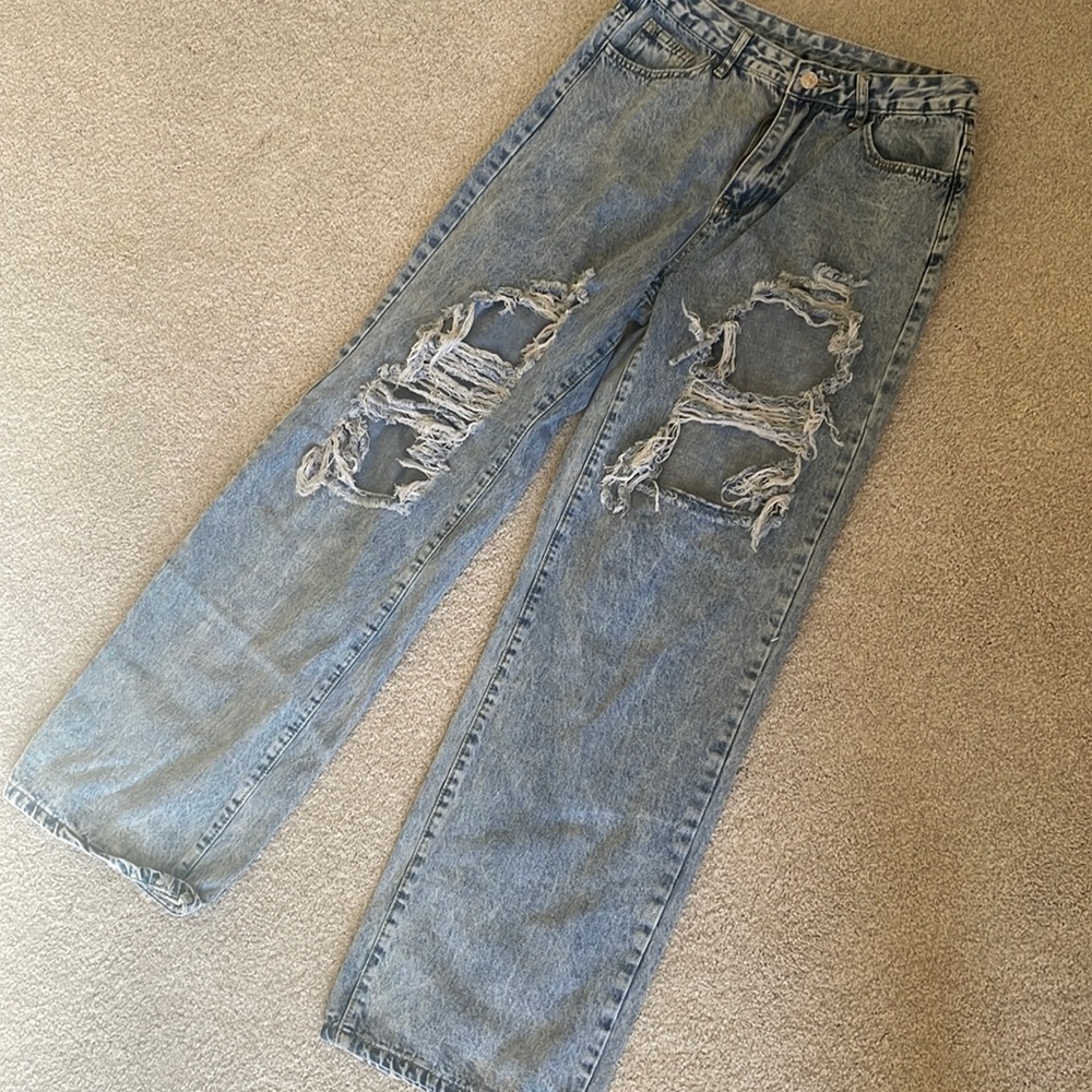 Shein Mom jeans😍Super cute only been worn 1x